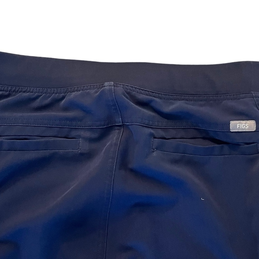 FIGS Axim Style Men’s Cargo Scrub Pants Navy Straight Leg 7 Pockets Sz S - Picture 8 of 10